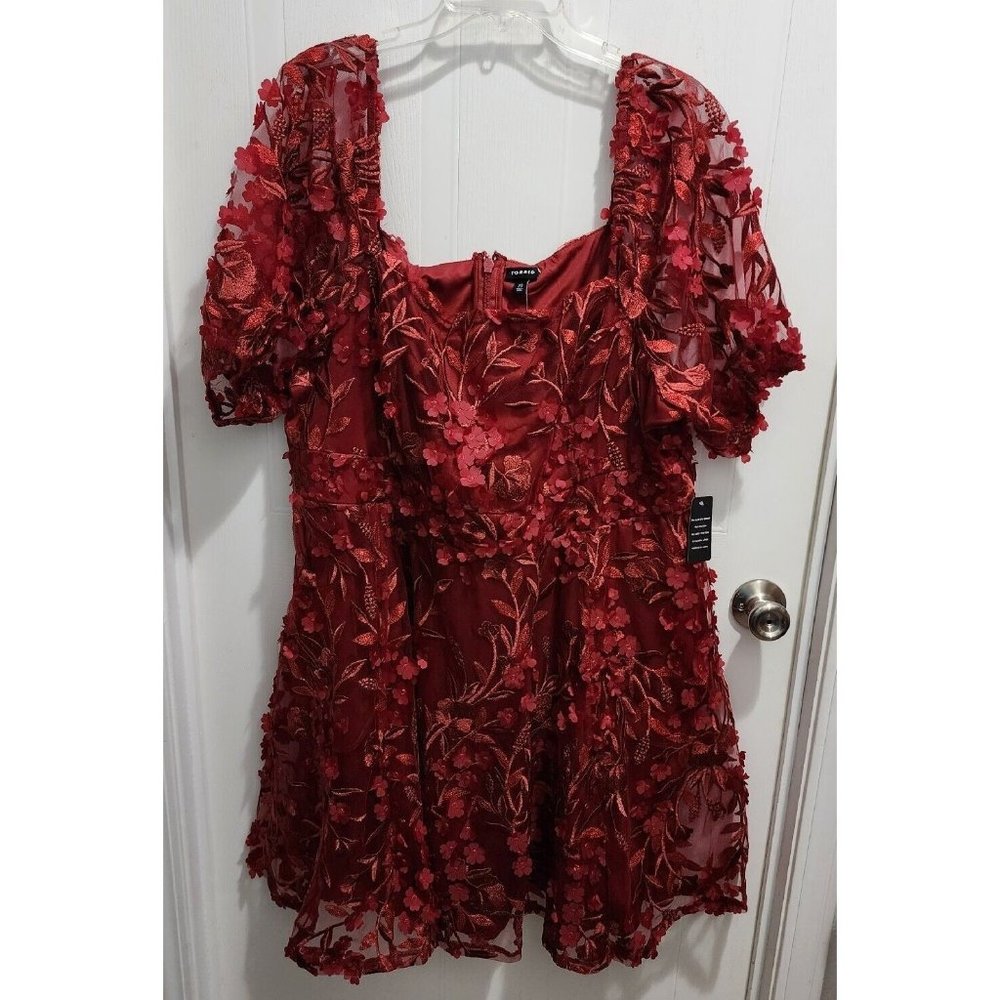 NEW Torrid Women's Textured Floral Mesh Puff Short Sleeve Dress Red Plus Size 20